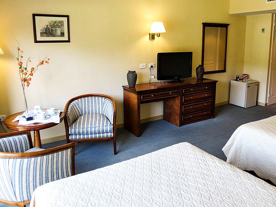 Howard Johnson Hotel & Spa Villa General Belgrano Exterior foto